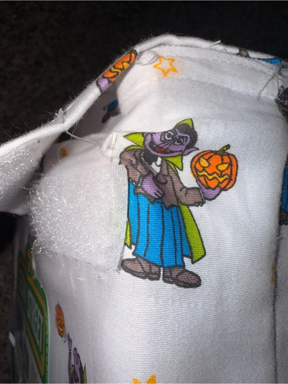 Sesame Street White Halloween Vampire Print Kids Sheet Set